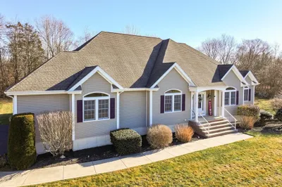 40 Sycamore Ln 1
