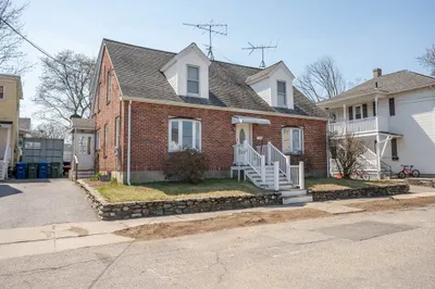 16 Central Ct