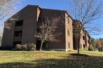 23 Davis Road #B6