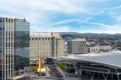 135 Seaport Boulevard #2106 1