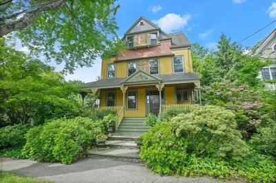 25 Parker Street