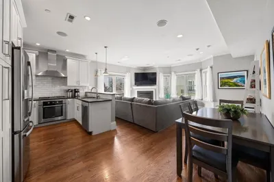 11 Howell Street #2