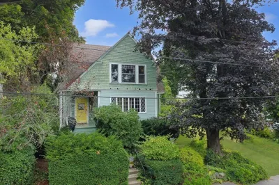 23 Winona Avenue