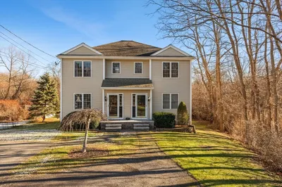 13 Williams St #B 1