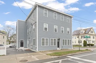 492 Cabot Street #1A 1