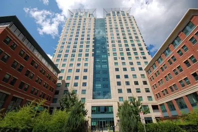 1 Nassau St #2108
