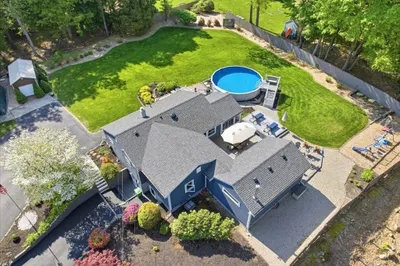 552 Mattakeesett St 1