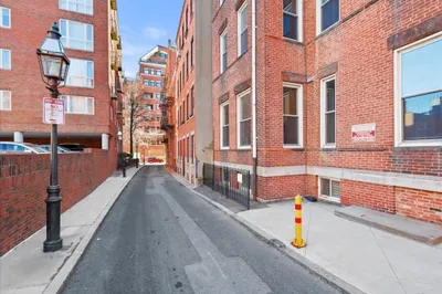 19 Harris St #5