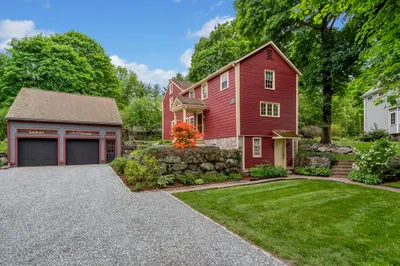 50 Kendall Rd 1