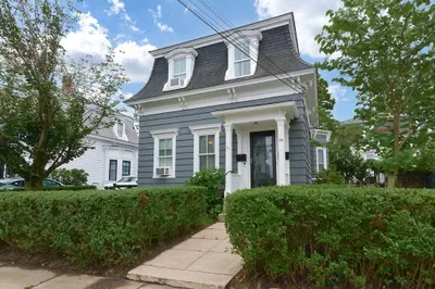 55 S Bow St 1