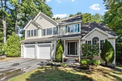 22 Hillcrest Dr 1