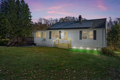 73 Stafford Rd 1