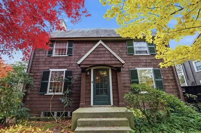 12 Gray Gardens W Gdns 1