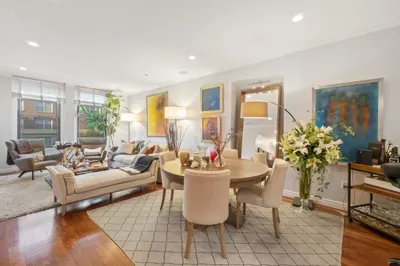 4 Charlesgate East #202