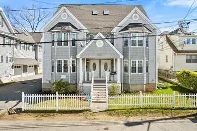 224 PleAsAnt Street #A 1