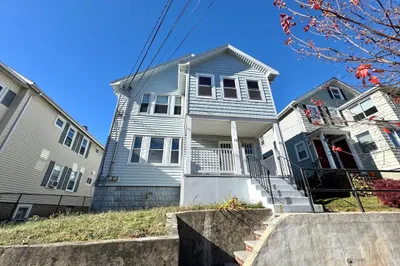 80 Edenfield Ave #2