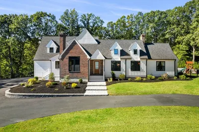 35 Lovers Ln 1