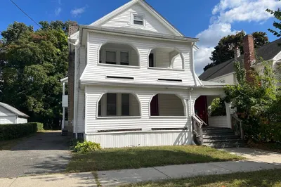 183 Middlesex St 1