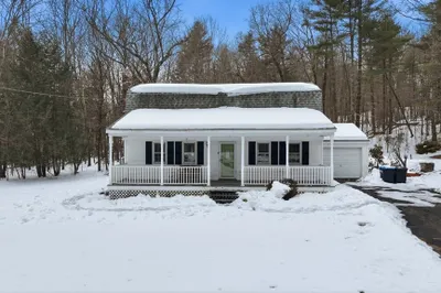 18 Country Ln 1