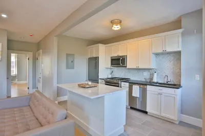 435 Columbus Avenue #3