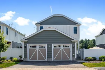 14 Cleary Cir #14