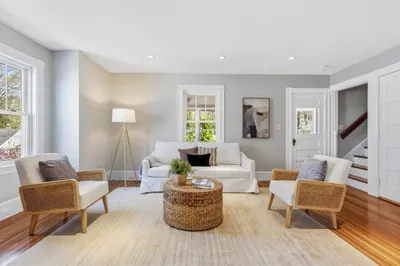 9 Governors Avenue #2 1