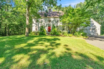 20 Teaberry Ln