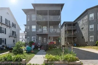 414 Rathbun St 1