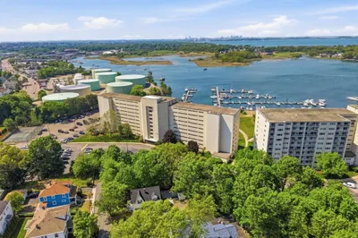 100 Cove Way #409 1