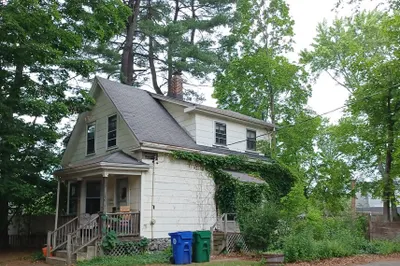 99 Crescent