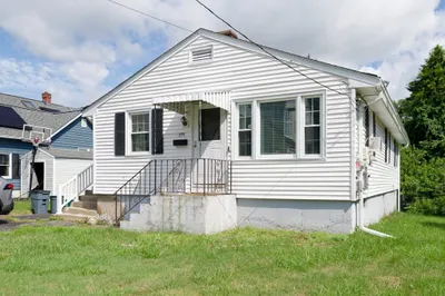 799 Franklin St 1