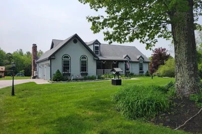 110 Hosley Rd 1