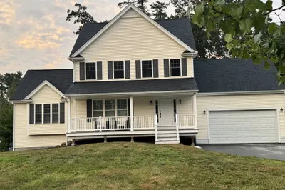 3 Waterford Cir 1