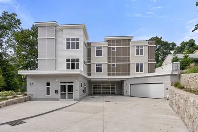 27 Jefferson Street #206 1