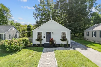 68 Valley St