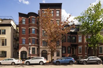 26 Montgomery St #5