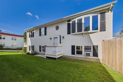 102 Vestal St 1