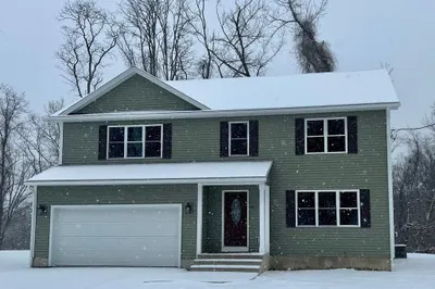 46 Bromont Street 1