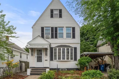 27 Windom St 1