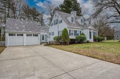 27 Carrlyn Rd 1