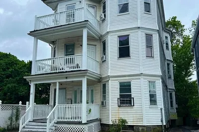 20 Browning Ave