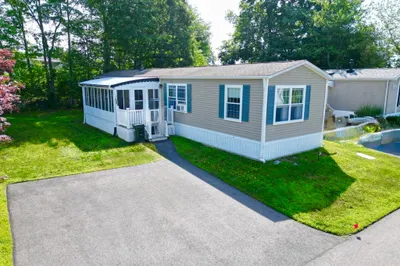 33 Tucker Terrace