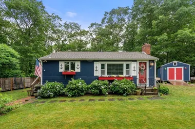 29 Silver Birch Ave
