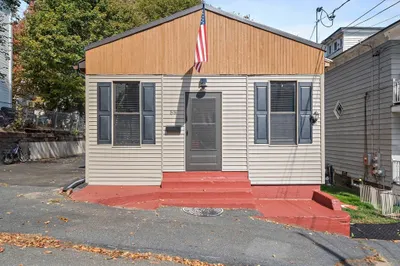 58 Cascade St 1