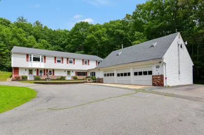 24 Farnsworth Road 1