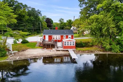 1 Summer Village Rd