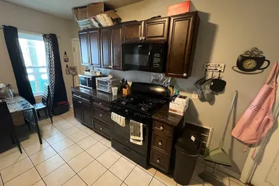 44 Lilley Ave #3