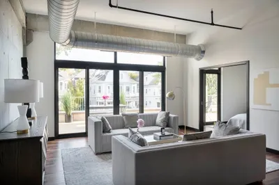 1060 Broadway #102 1