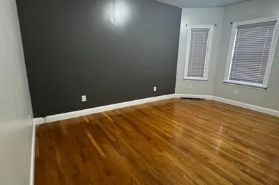 11 Lynn St #1 1