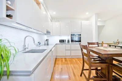 8 Worcester Sq #1